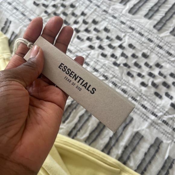 Essentials vest - Picture 6 of 6